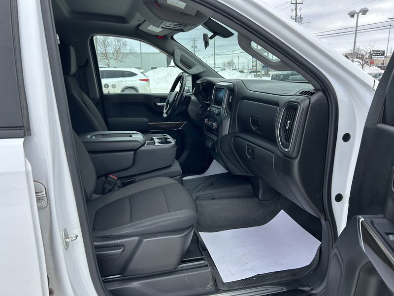 2019 Chevy Pickups Silverado 1500 LT in Gander, Newfoundland and Labrador - 13 - w1024h768px