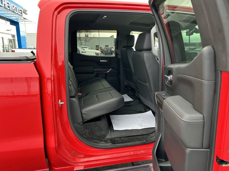 2019  Sierra 1500 SLT in St. John's, Newfoundland and Labrador - 15 - w1024h768px