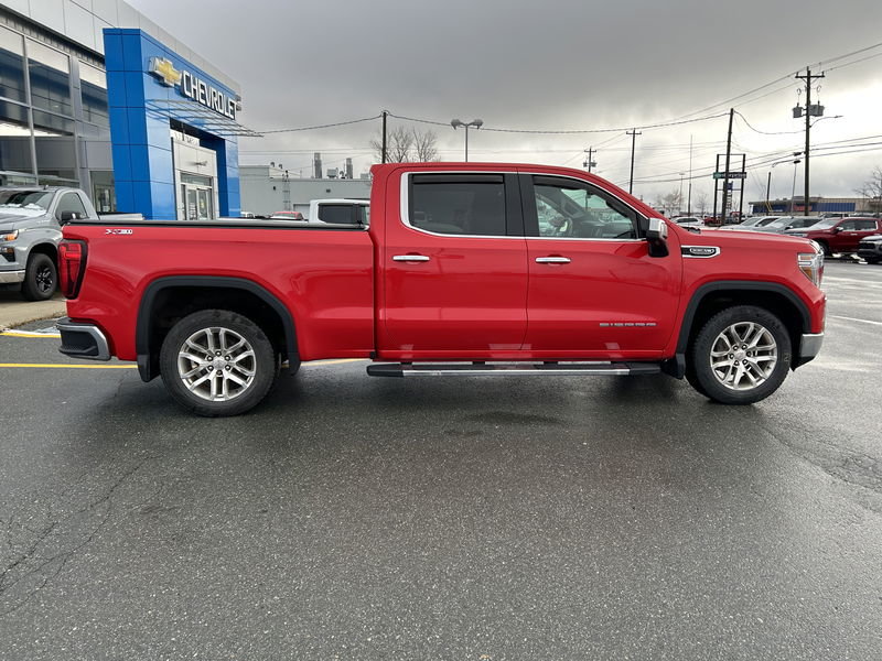 2019  Sierra 1500 SLT in St. John's, Newfoundland and Labrador - 8 - w1024h768px