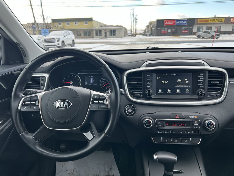 2020 Kia Sorento LX in Gander, Newfoundland and Labrador - 10 - w1024h768px