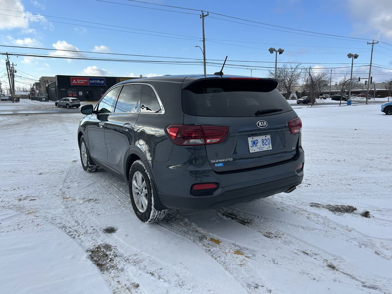 2020 Kia Sorento LX in Gander, Newfoundland and Labrador - 5 - w1024h768px