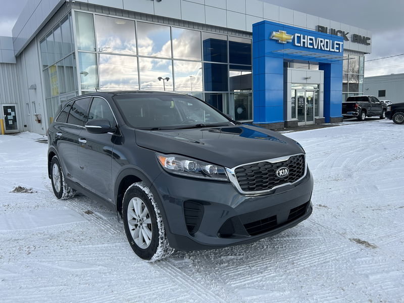 2020 Kia Sorento LX in Gander, Newfoundland and Labrador - 1 - w1024h768px