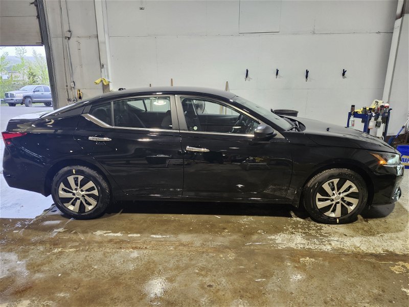 2024  Altima S in Clarenville, Newfoundland and Labrador - 3 - w1024h768px