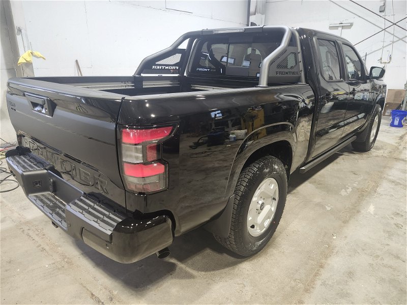 2024  Frontier Hardbody Edition in Newfoundland and Labrador, Newfoundland and Labrador - 14 - w1024h768px