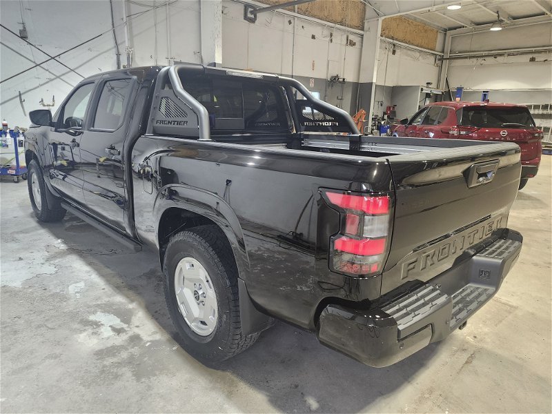 2024  Frontier Hardbody Edition in Newfoundland and Labrador, Newfoundland and Labrador - 15 - w1024h768px