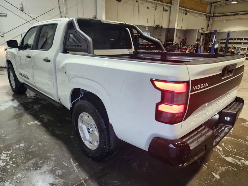 2024  Frontier Hardbody Edition in Clarenville, Newfoundland and Labrador - 15 - w1024h768px