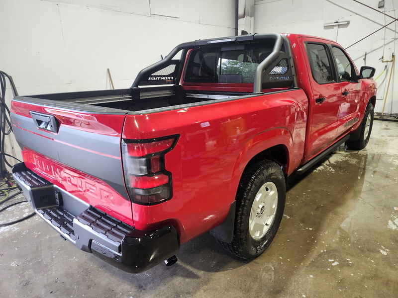 2024  Frontier Hardbody Edition in Clarenville, Newfoundland and Labrador - 15 - w1024h768px