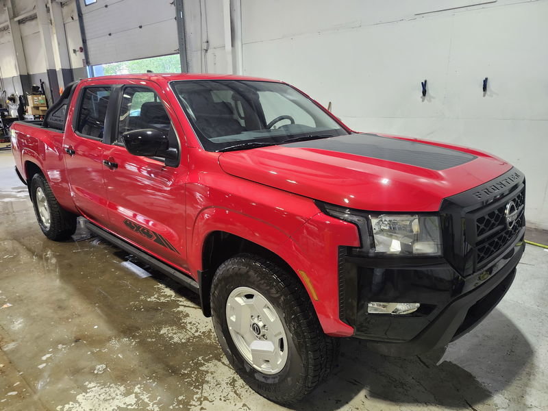 2024  Frontier Hardbody Edition in Clarenville, Newfoundland and Labrador - 2 - w1024h768px