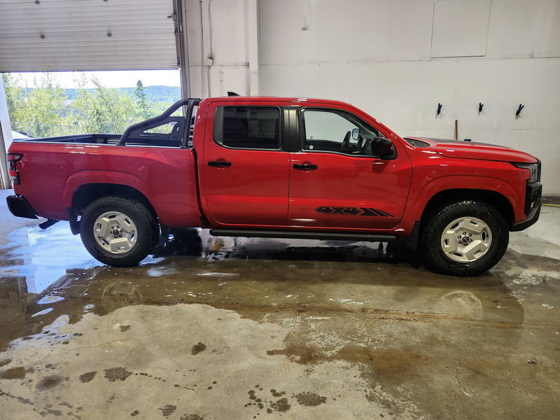 2024  Frontier Hardbody Edition in Clarenville, Newfoundland and Labrador - 4 - w1024h768px