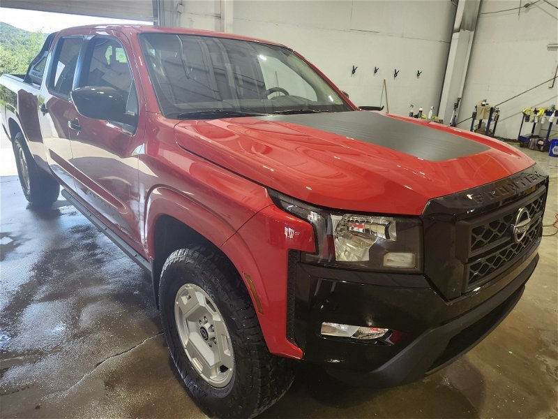 2024  Frontier Hardbody Edition in Clarenville, Newfoundland and Labrador - 2 - w1024h768px