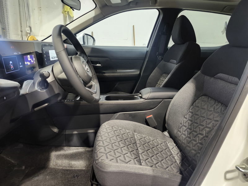 2025 Nissan Kicks SV in St. John's, Newfoundland and Labrador - 6 - w1024h768px