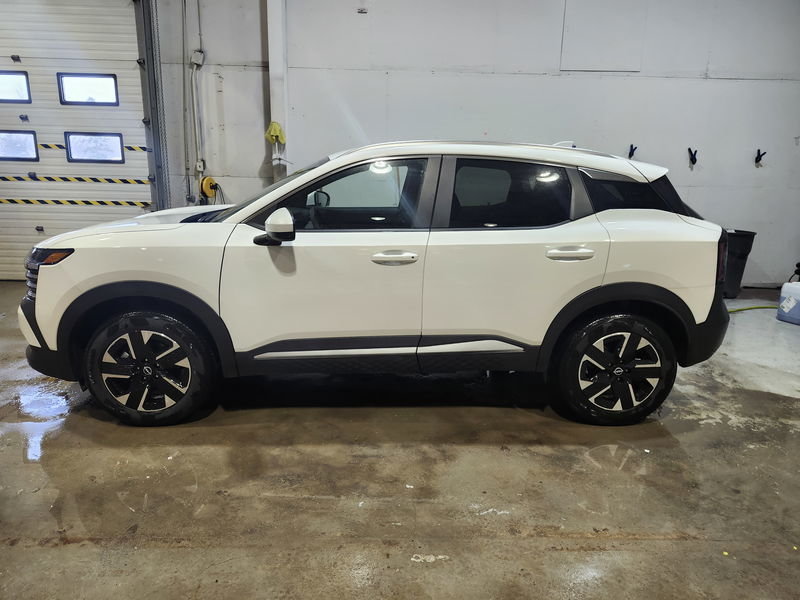 2025 Nissan Kicks SV in St. John's, Newfoundland and Labrador - 4 - w1024h768px