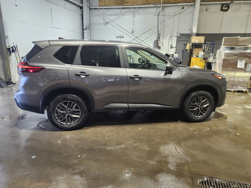 2025 Nissan Rogue S in St. John's, Newfoundland and Labrador - 4 - w1024h768px