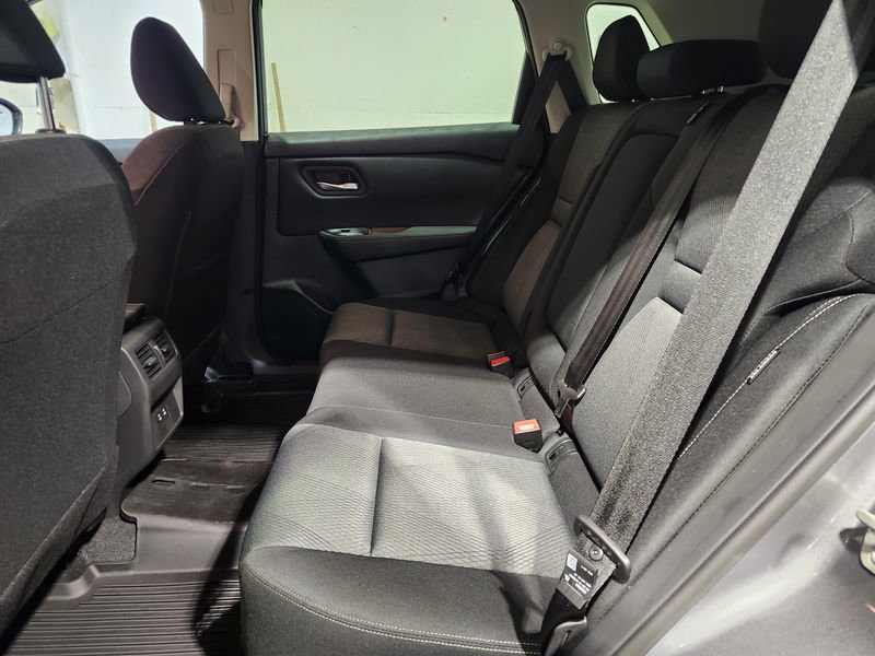 2025 Nissan Rogue SV Moonroof in St. John's, Newfoundland and Labrador - 11 - w1024h768px