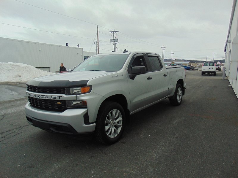 2022  Silverado 1500 LTD Custom in Clarenville, Newfoundland and Labrador - 3 - w1024h768px