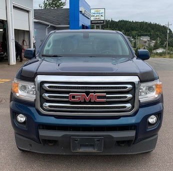 2019  Canyon 4WD SLE in Burin bay Arm, Newfoundland and Labrador - 3 - w1024h768px