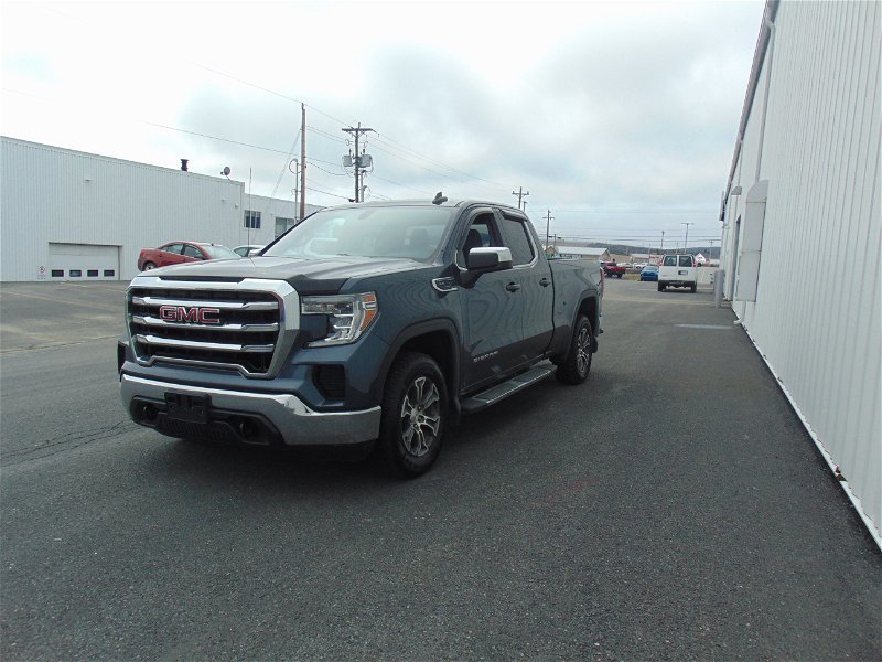 2019  Sierra 1500 SLE in Clarenville, Newfoundland and Labrador - 3 - w1024h768px