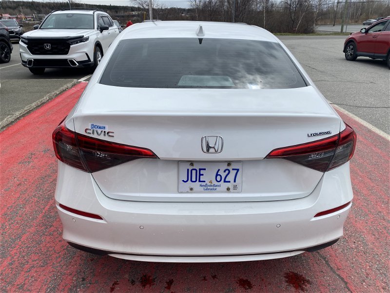2022  Civic Sedan Touring in Newfoundland and Labrador, Newfoundland and Labrador - 5 - w1024h768px