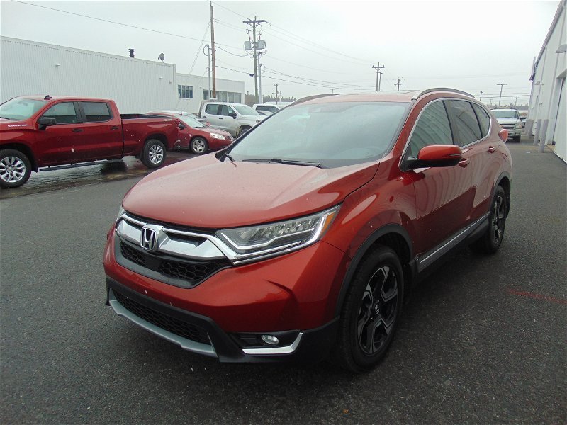 2018  CR-V Touring in Clarenville, Newfoundland and Labrador - 2 - w1024h768px