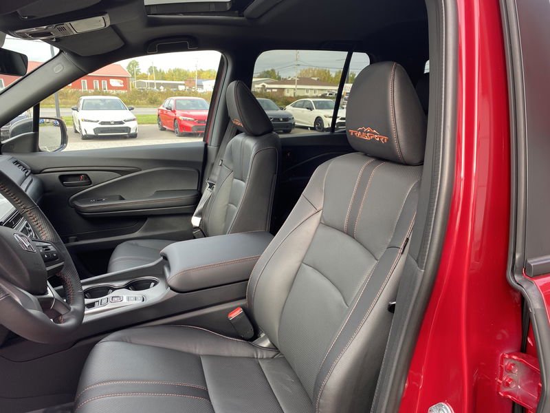 Hickman Automotive Group in Newfoundland and Labrador 2025 Honda