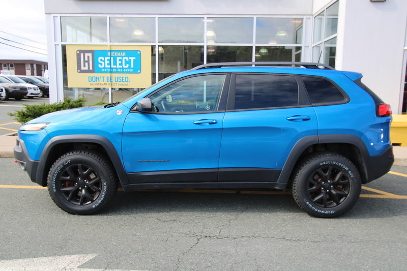 2017  Cherokee Trailhawk in St. John's, Newfoundland and Labrador - 2 - w1024h768px