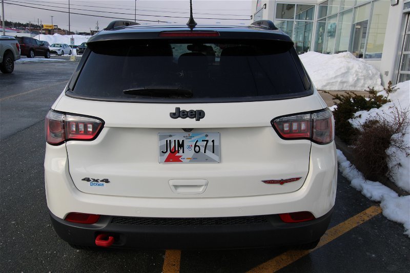 2021  Compass Trailhawk in Clarenville, Newfoundland and Labrador - 3 - w1024h768px