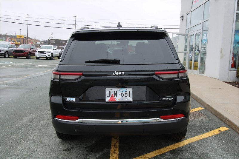 2023  Grand Cherokee Limited in St. John's, Newfoundland and Labrador - 3 - w1024h768px