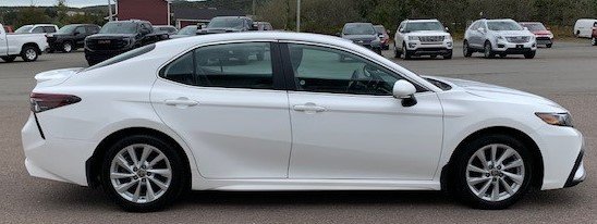 2021  Camry SE in St. John's, Newfoundland and Labrador - 5 - w1024h768px