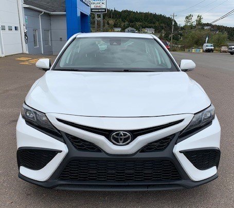 2021  Camry SE in St. John's, Newfoundland and Labrador - 3 - w1024h768px