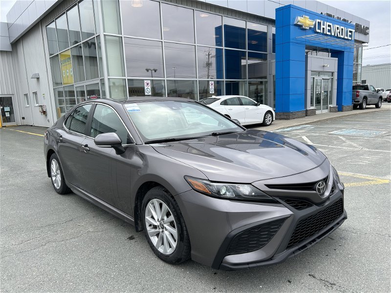 2021  Camry SE in St. John's, Newfoundland and Labrador - 1 - w1024h768px