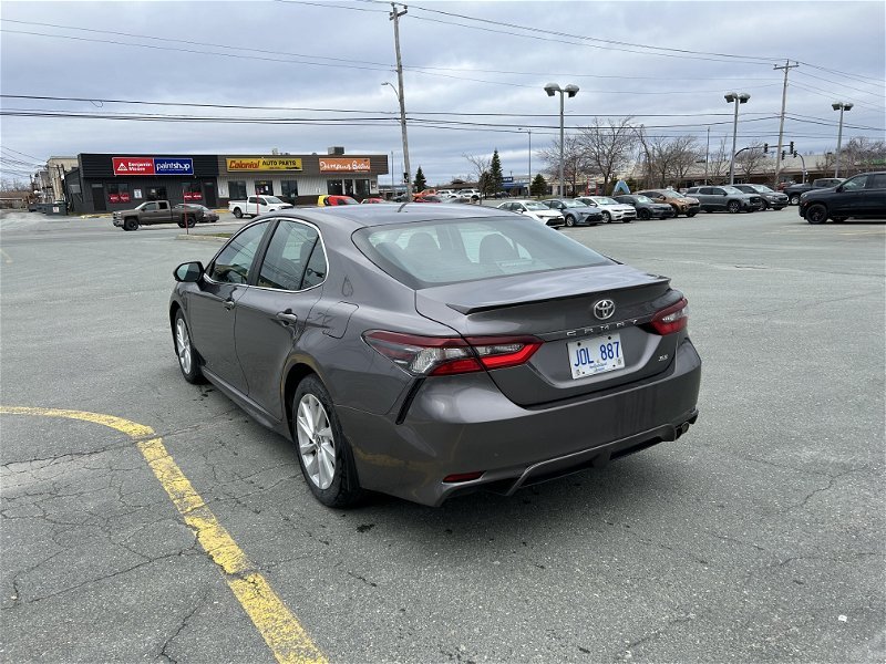 2021  Camry SE in Clarenville, Newfoundland and Labrador - 5 - w1024h768px