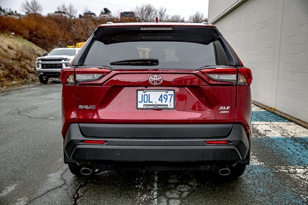2021  RAV4 XLE in Clarenville, Newfoundland and Labrador - 4 - w1024h768px