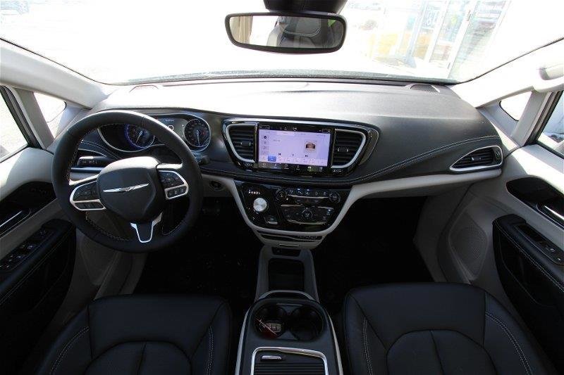 2023  Pacifica TOURING L in St. John's, Newfoundland and Labrador - 9 - w1024h768px
