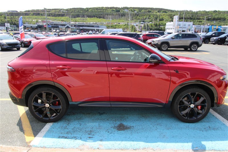 2024  Hornet PHEV R/T in St. John's, Newfoundland and Labrador - 4 - w1024h768px