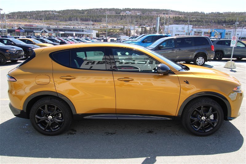 2024  Hornet PHEV R/T PLUS in Newfoundland and Labrador, Newfoundland and Labrador - 4 - w1024h768px