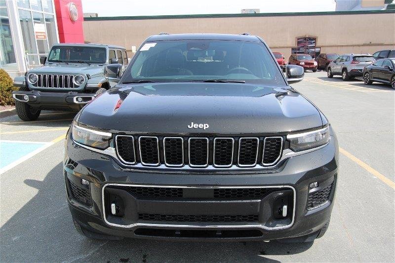2024  Grand Cherokee L OVERLAND in St. John's, Newfoundland and Labrador - 5 - w1024h768px