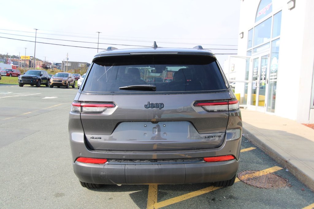 2024  Grand Cherokee L LIMITED in St. John's, Newfoundland and Labrador - 3 - w1024h768px