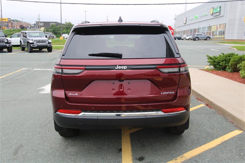 2024  Grand Cherokee LIMITED in St. John's, Newfoundland and Labrador - 3 - w1024h768px