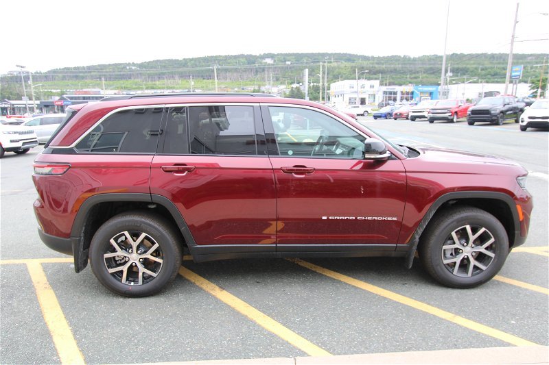 2024  Grand Cherokee LIMITED in St. John's, Newfoundland and Labrador - 4 - w1024h768px