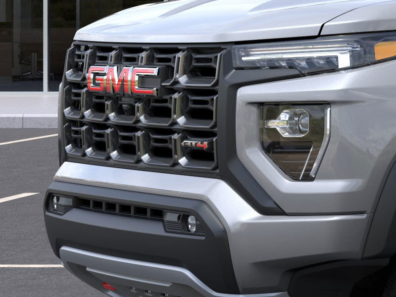 2024 GMC Canyon AT4 in St. John's, Newfoundland and Labrador - 13 - w1024h768px