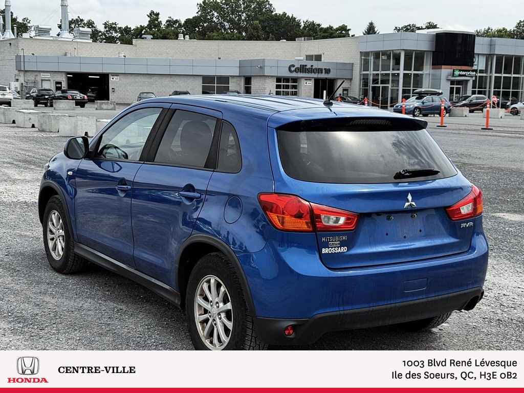 2016 Mitsubishi RVR SE in Montreal, Quebec - 3 - w1024h768px