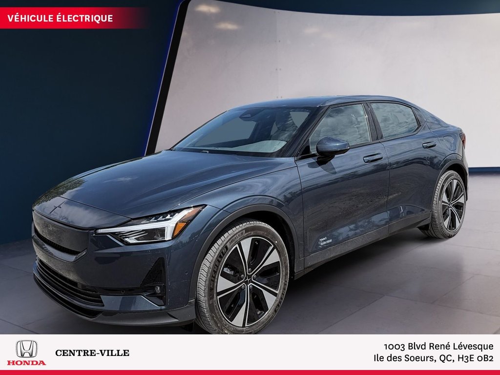 Polestar 2  2024 à Montreal, Québec - 1 - w1024h768px