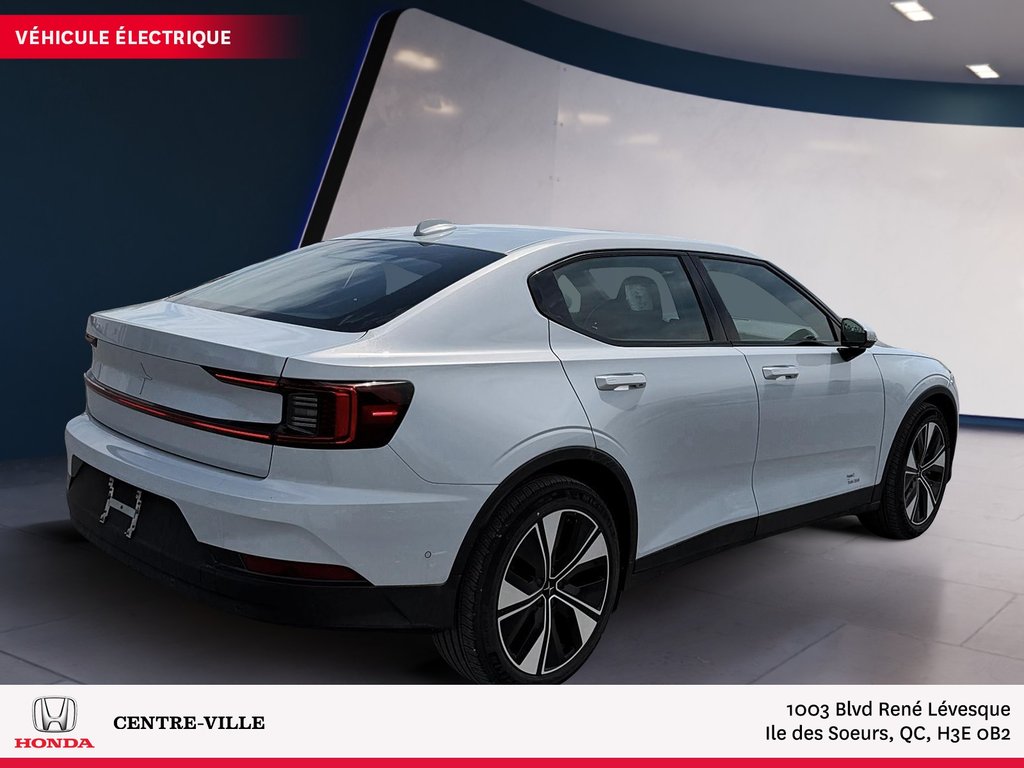 Polestar 2  2024 à Montreal, Québec - 3 - w1024h768px