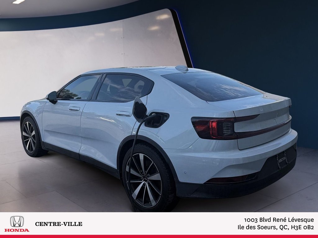 Polestar 2  2024 à Montreal, Québec - 4 - w1024h768px