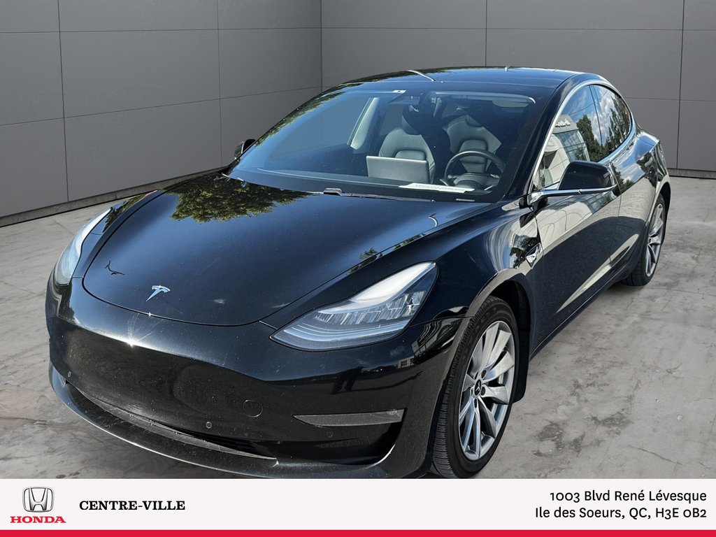 Tesla Model 3  2019 à Montreal, Québec - 1 - w1024h768px