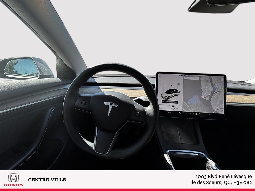 2021 Tesla Model 3 in Montreal, Quebec - 7 - w1024h768px