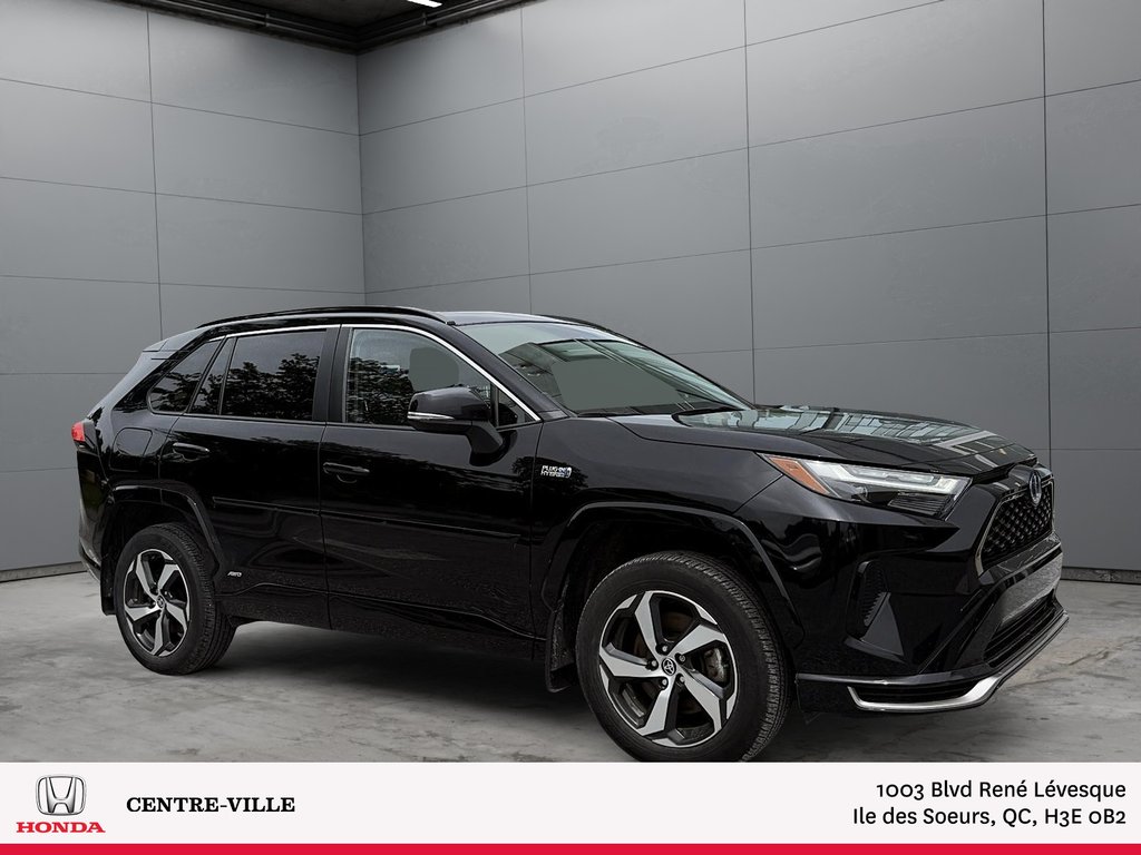 Toyota RAV4 Prime SE 2023 à Montreal, Québec - 2 - w1024h768px