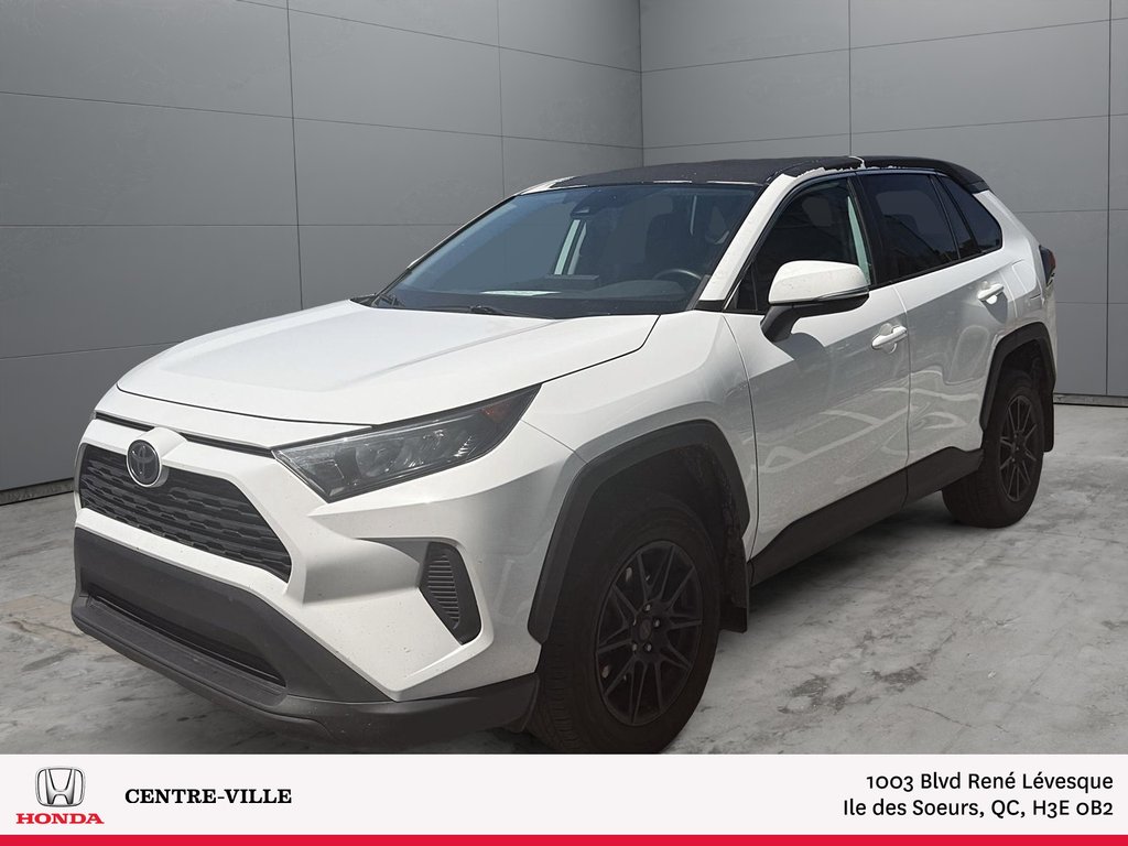 2022 Toyota RAV4 LE in Montreal, Quebec - 2 - w1024h768px