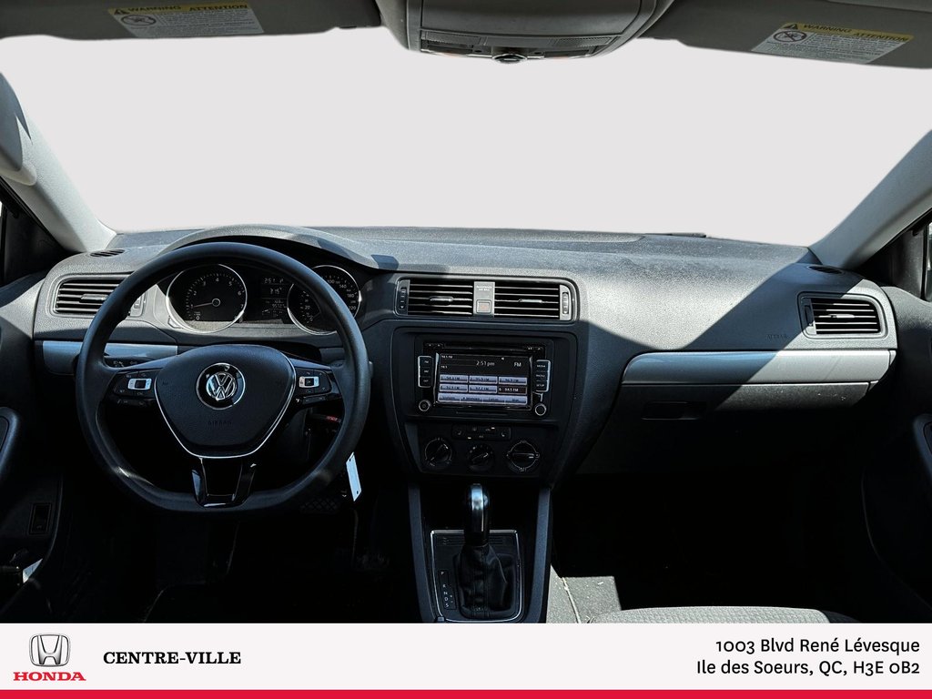 2015 Volkswagen Jetta Sedan Trendline+ in Montreal, Quebec - 5 - w1024h768px