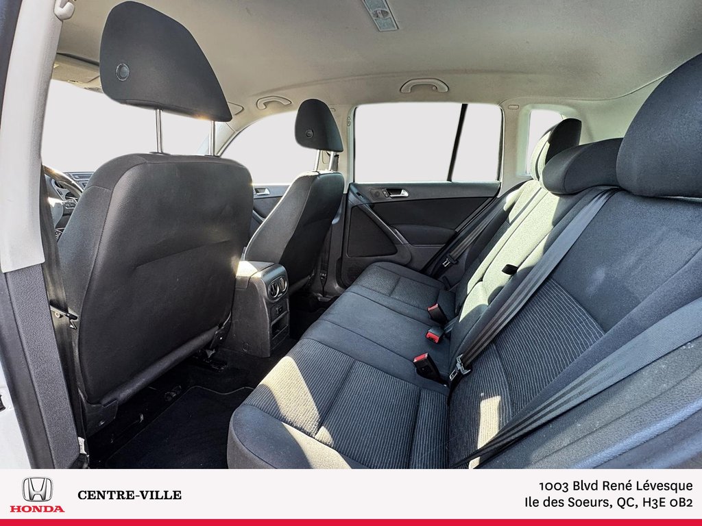 2018 Volkswagen Tiguan in Montreal, Quebec - 3 - w1024h768px